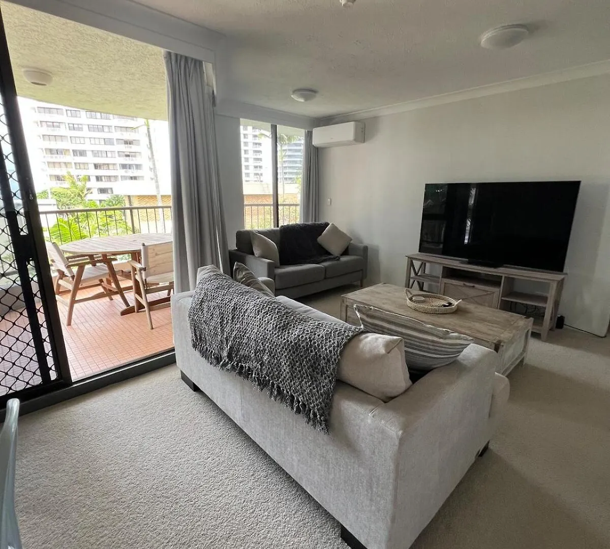 Surf And Sand Seaside Stay Gold Coast